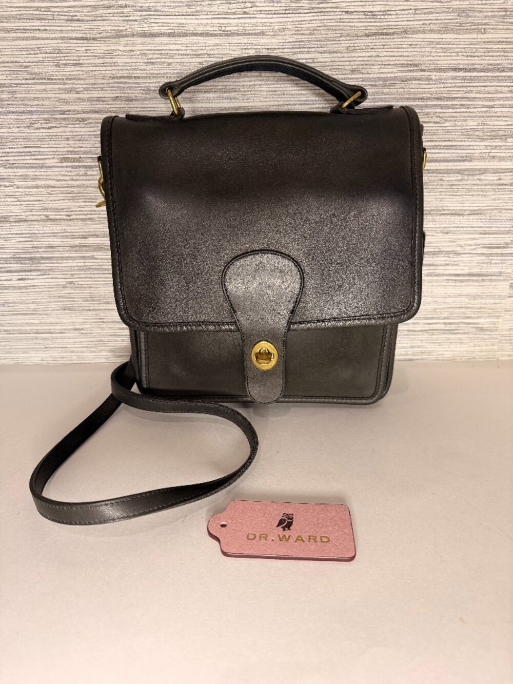 Vintage Coach Station Bag 5130 Black Leather Crossbody